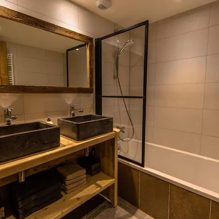 3 Aux Gets, Jacuzzi, Parking Privatif - Fr-1-671-236 Les Gets