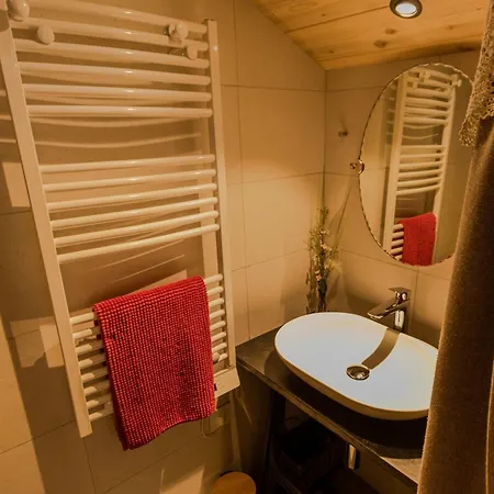 3 Aux Gets, Jacuzzi, Parking Privatif - Fr-1-671-236 * Les Gets